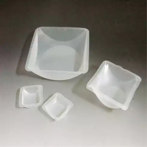 Disposable Weighing Dishes / 일회용 웨잉디쉬